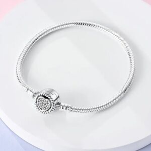 Women’s 925 Sterling Silver Heart Charm Snake Chain Bracelet - Size 7.5” - NWT